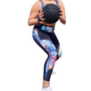 Athleta Tropical Precision Mesh Ankle Tight Sz Medium Athletic Leggings